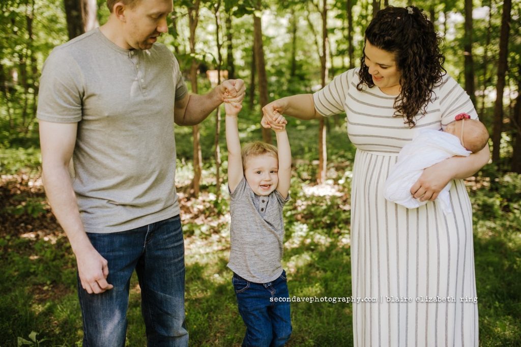 Information guide to booking Northern Virginia photography for young-at-heart families who embrace the beautiful chaos of raising babies.