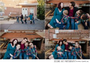 Even when 2020 seems like a giant dumpster fire, beauty surrounds us. Loudoun County family photographer here to help you capture every day joy.