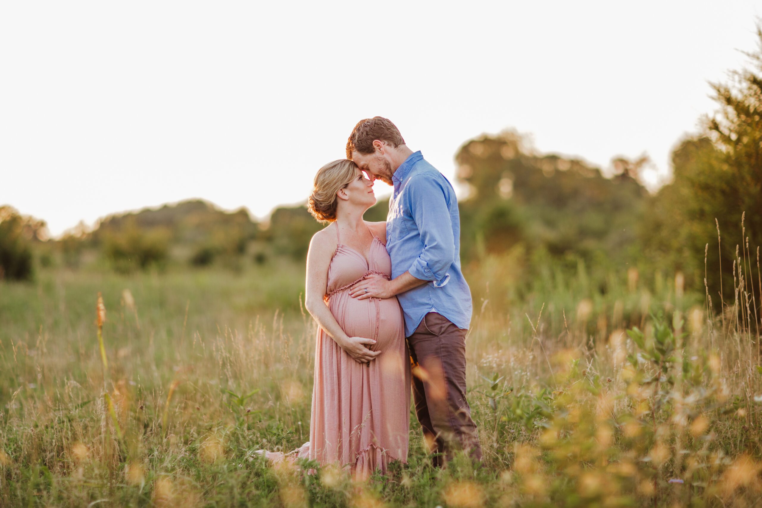 artistic-maternity-photography-northern-virginia-sunset