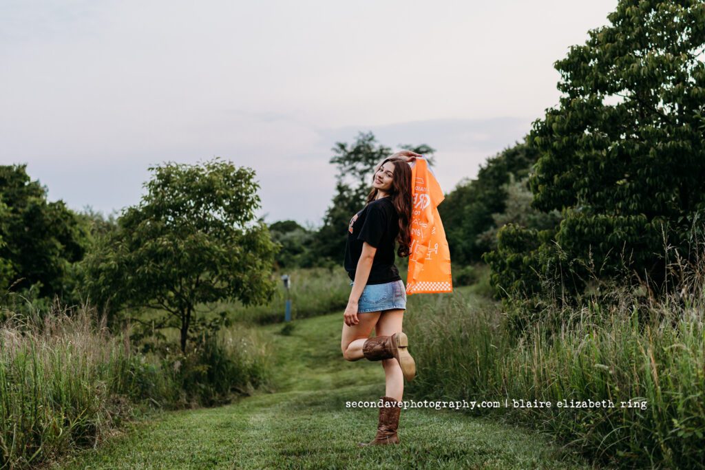Had a blast with this gorgeous 2025 Loudoun County High School senior for her graduation portraits in Leesburg, VA.