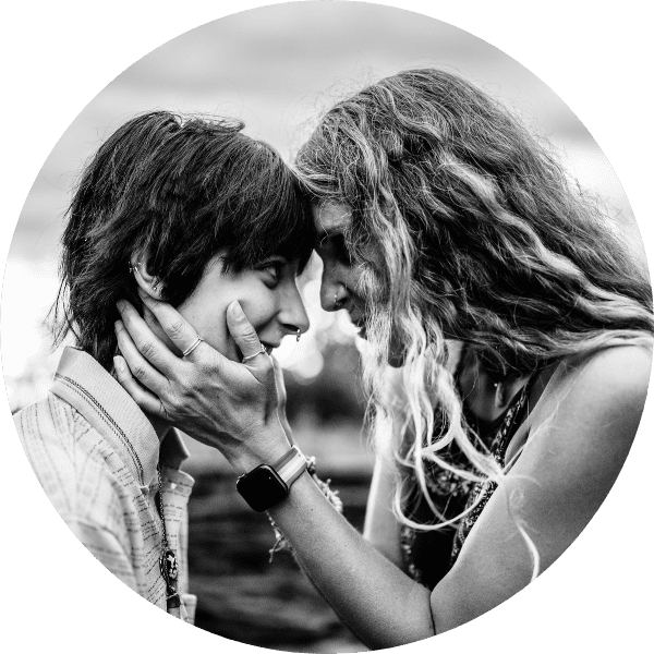 northern-virginia-senior-photographer-black-and-white